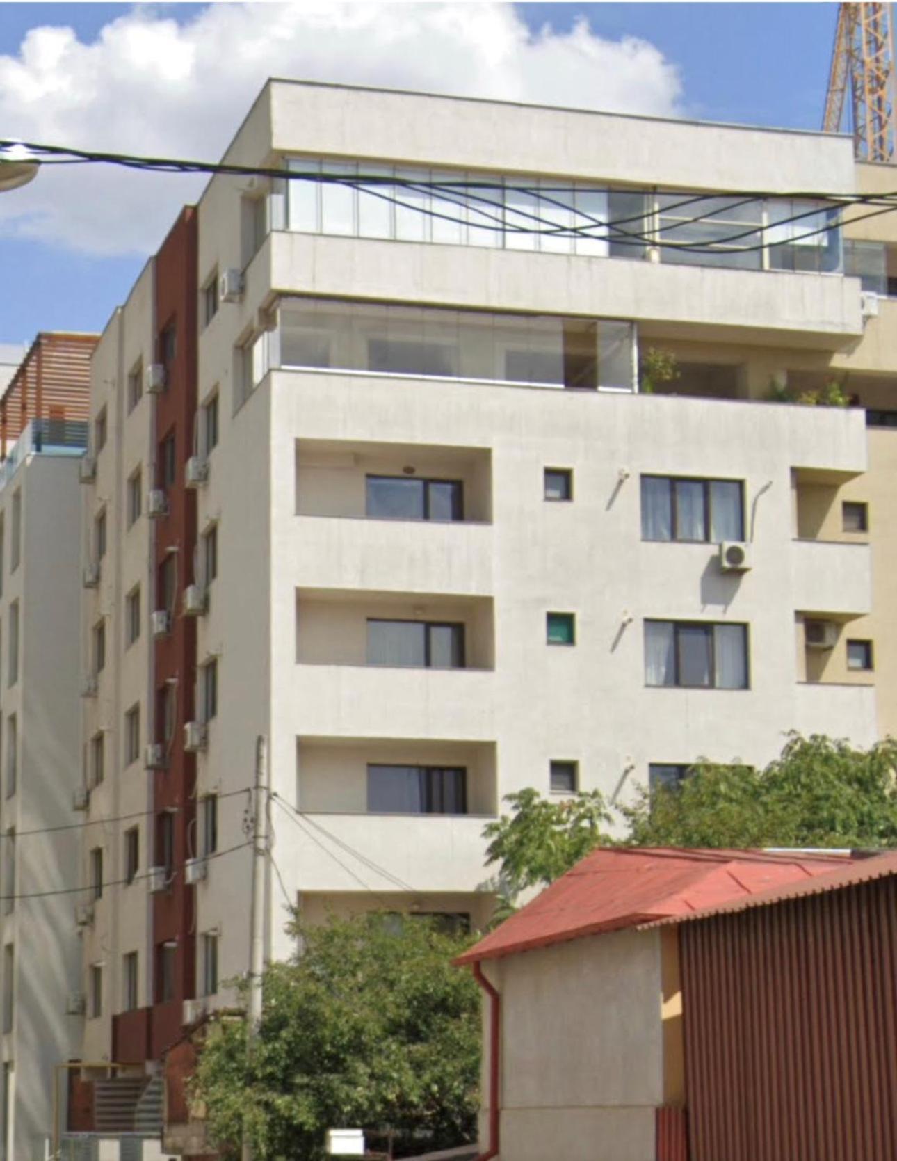 Cozy Apartment With Self Check-In Near Promenada Mall And Verdi Park Bukarest Exteriör bild